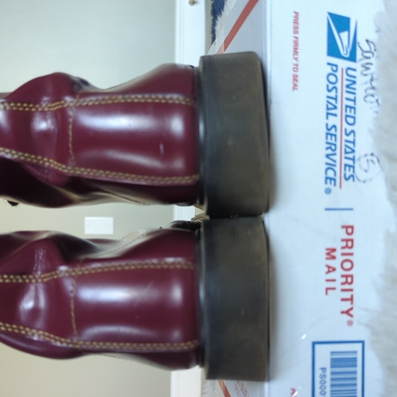 Solovair 11 Eye Steel Toe Southerner Derby Boots - Picture 7 of 16